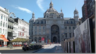 9. Estación de Amberes