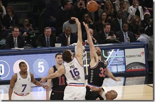 EFE-EPA, Jason Szenes