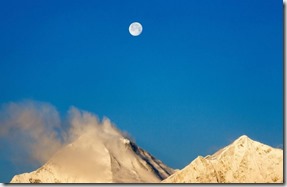 Rueda de prensa en la luna